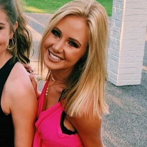 Meet your Posher, Maci